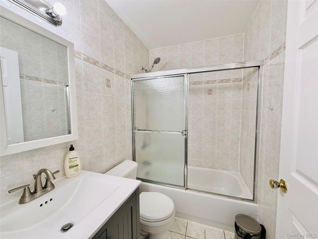 3227 Philip Avenue, Bronx, NY 10465