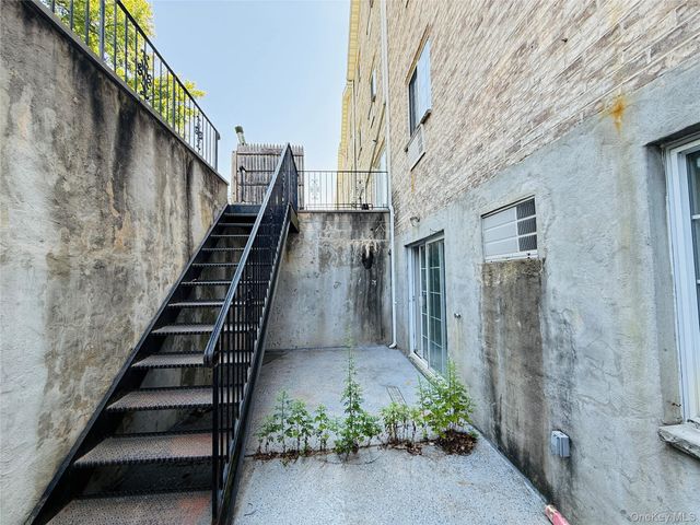 3227 Philip Avenue, Bronx, NY 10465