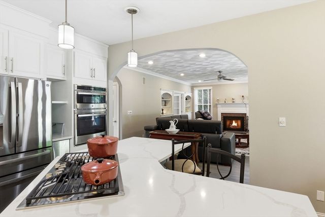 35 Harmony Ln, Methuen, MA 01844