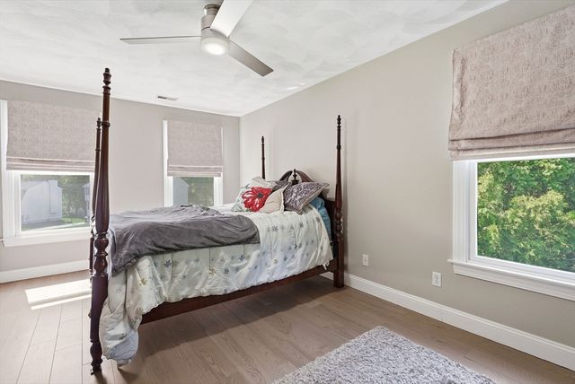 35 Harmony Ln, Methuen, MA 01844