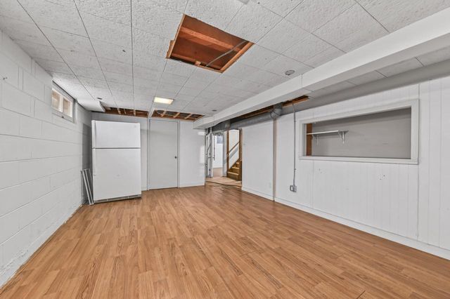 2022 N 81st STREET, Wauwatosa, WI 53213