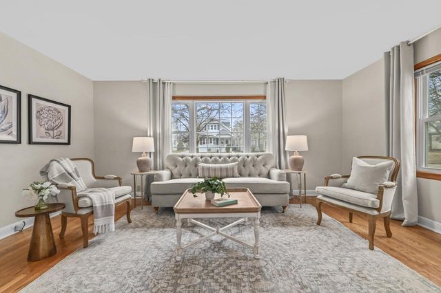 2022 N 81st STREET, Wauwatosa, WI 53213