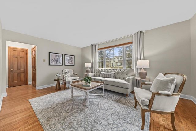 2022 N 81st STREET, Wauwatosa, WI 53213