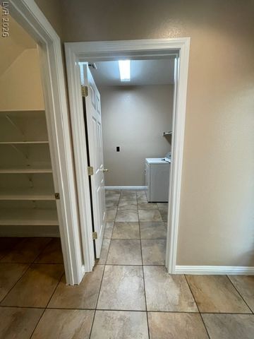 5645 Breckenridge Street, North Las Vegas, NV 89081