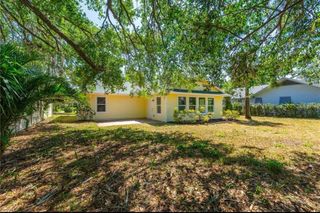 1227 WAYNE AVENUE, New Smyrna Beach, FL 32168