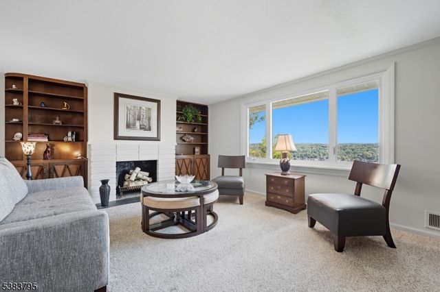 9 Golfview Ter, Sparta Twp., NJ 07871
