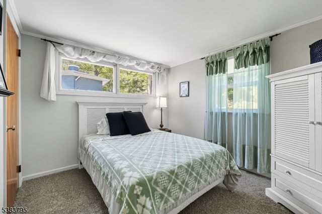 9 Golfview Ter, Sparta Twp., NJ 07871
