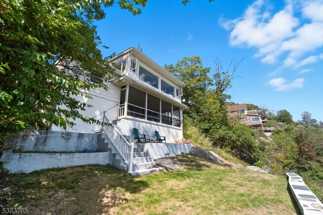 9 Golfview Ter, Sparta Twp., NJ 07871
