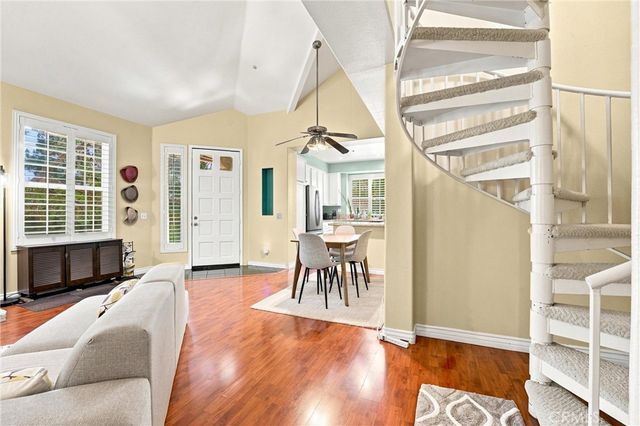 13307 Verona, Tustin, CA 92782
