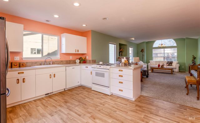 1811 S Cleveland St, Boise, ID 83705