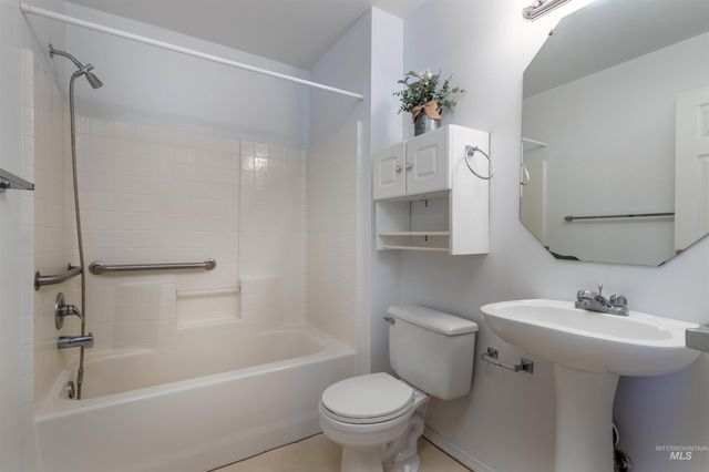 1811 S Cleveland St, Boise, ID 83705