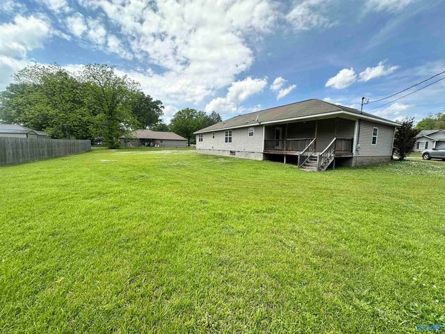 905 Vine Street, Glencoe, AL 35905