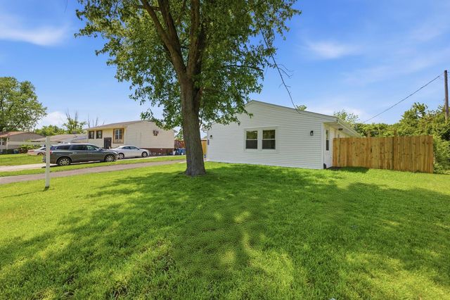 1904 Campbell Avenue, Chicago Heights, IL 60411