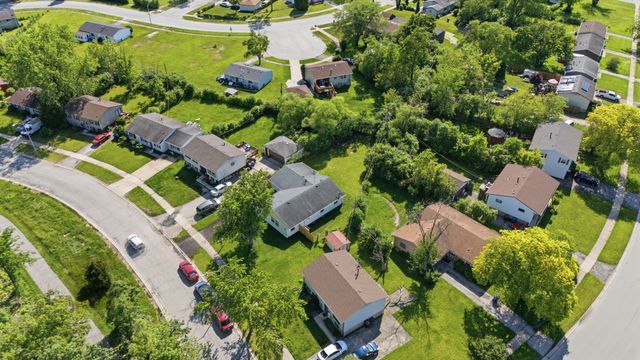 1904 Campbell Avenue, Chicago Heights, IL 60411