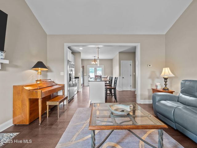 101 Elis Landing Lane, Newport, NC 28570