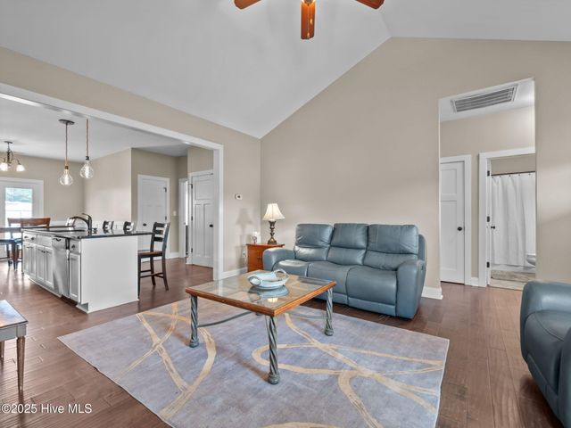 101 Elis Landing Lane, Newport, NC 28570