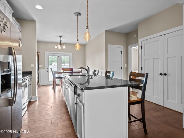 101 Elis Landing Lane, Newport, NC 28570