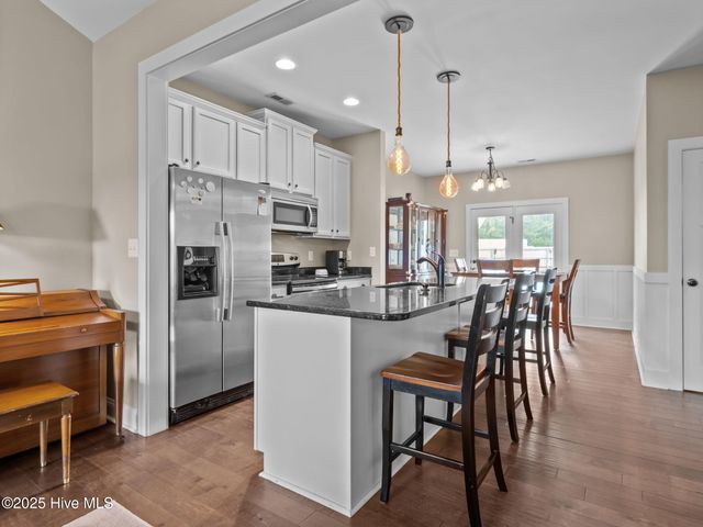 101 Elis Landing Lane, Newport, NC 28570