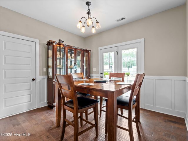 101 Elis Landing Lane, Newport, NC 28570