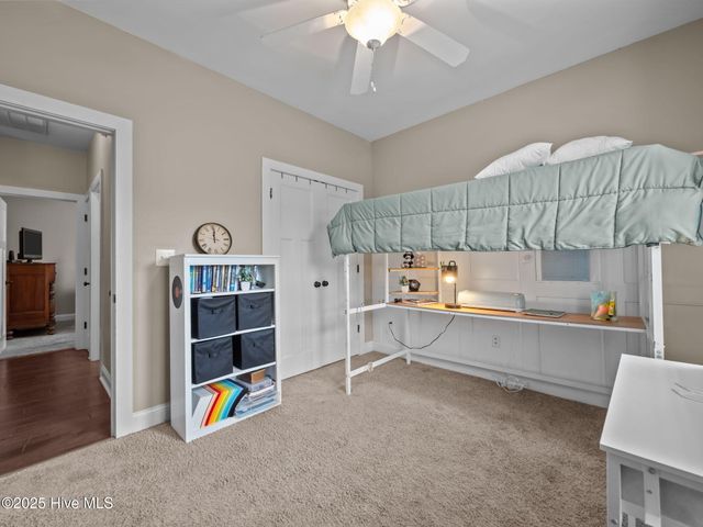 101 Elis Landing Lane, Newport, NC 28570