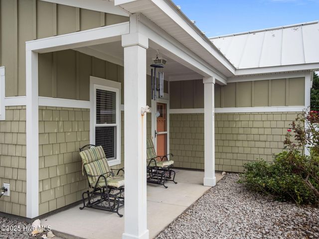 101 Elis Landing Lane, Newport, NC 28570