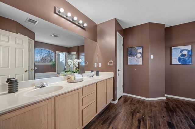 131 Masonwood DR, Kyle, TX 78640