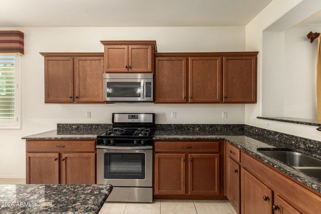 6949 W MELODY Drive, Laveen, AZ 85339
