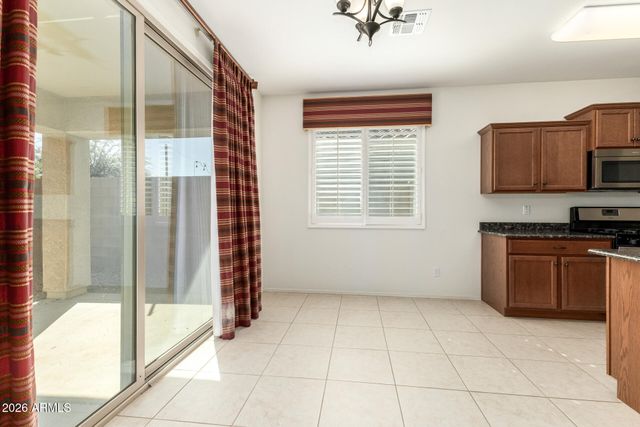 6949 W MELODY Drive, Laveen, AZ 85339