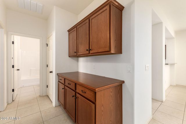 6949 W MELODY Drive, Laveen, AZ 85339