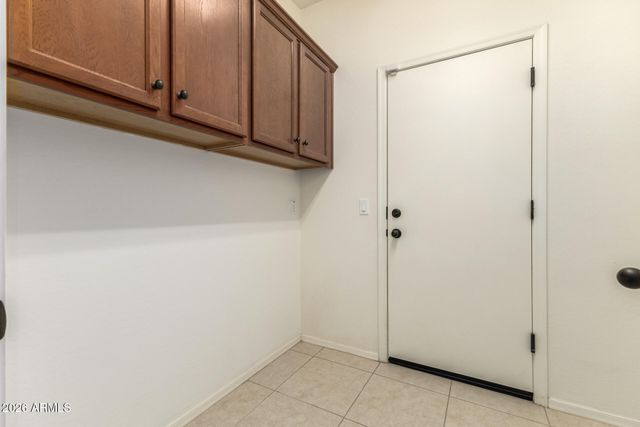 6949 W MELODY Drive, Laveen, AZ 85339