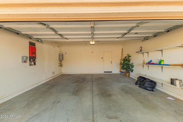 6949 W MELODY Drive, Laveen, AZ 85339