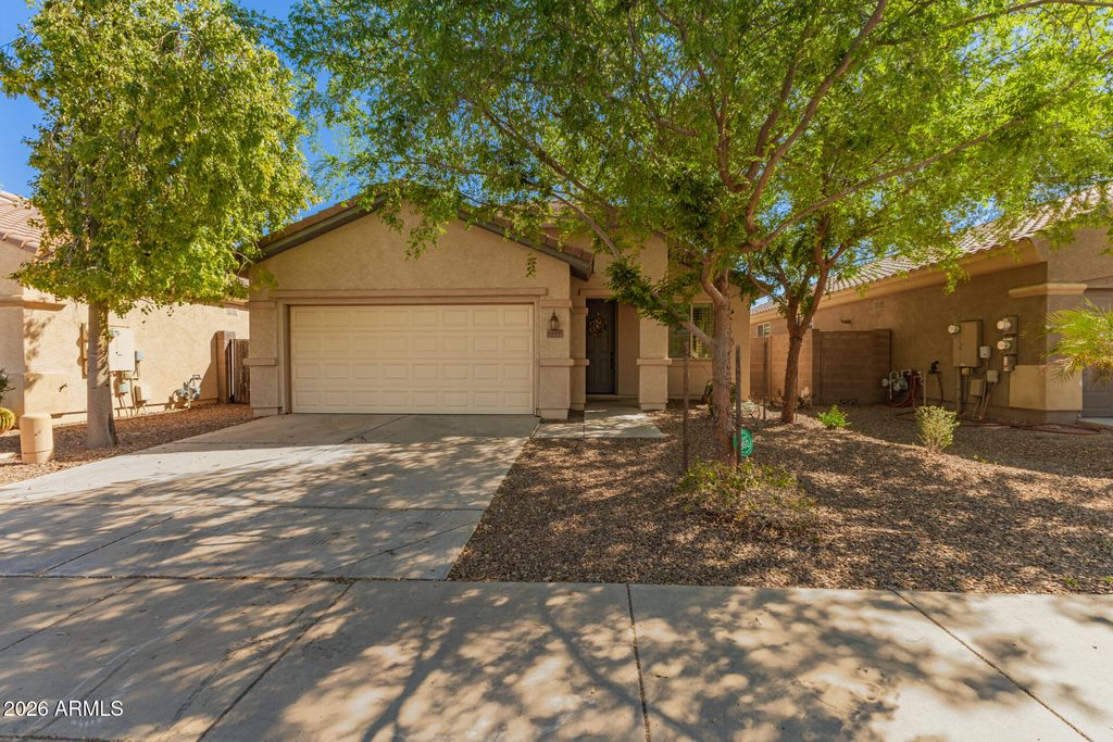 6949 W MELODY Drive, Laveen, AZ 85339