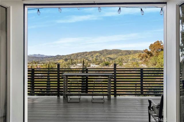 229 W Gladstone, San Dimas, CA 91773