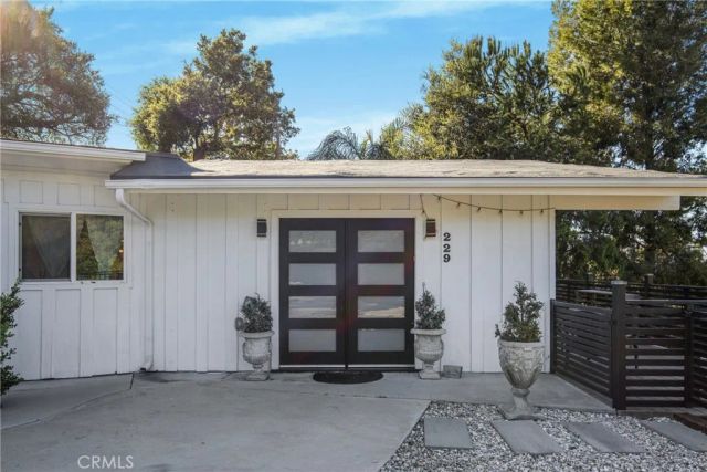 229 W Gladstone, San Dimas, CA 91773