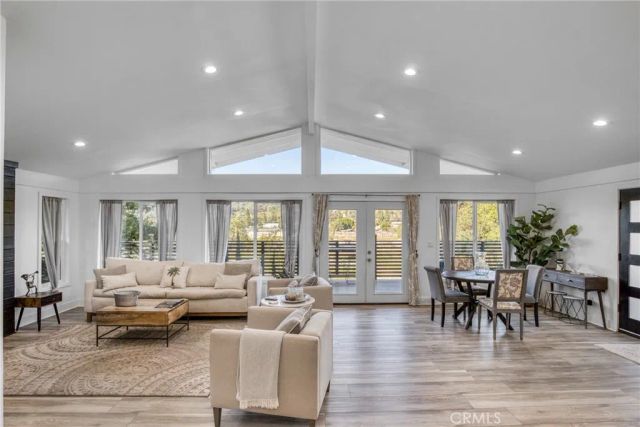 229 W Gladstone, San Dimas, CA 91773