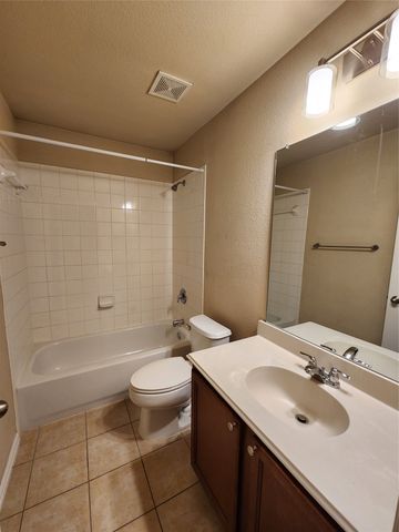 507 Jefferson Lane, Lake Dallas, TX 75065