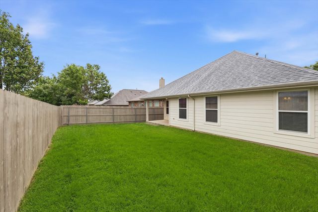 507 Jefferson Lane, Lake Dallas, TX 75065