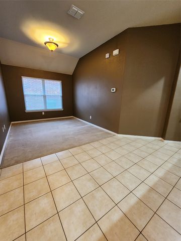 507 Jefferson Lane, Lake Dallas, TX 75065