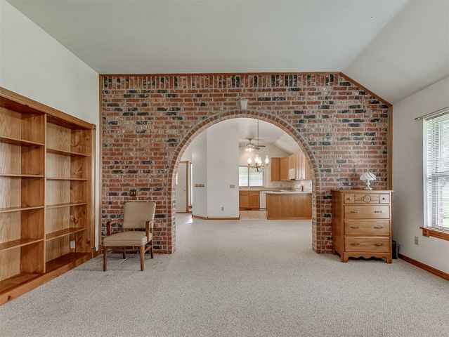 14114 S Pennsylvania Avenue, Edmond, OK 73025