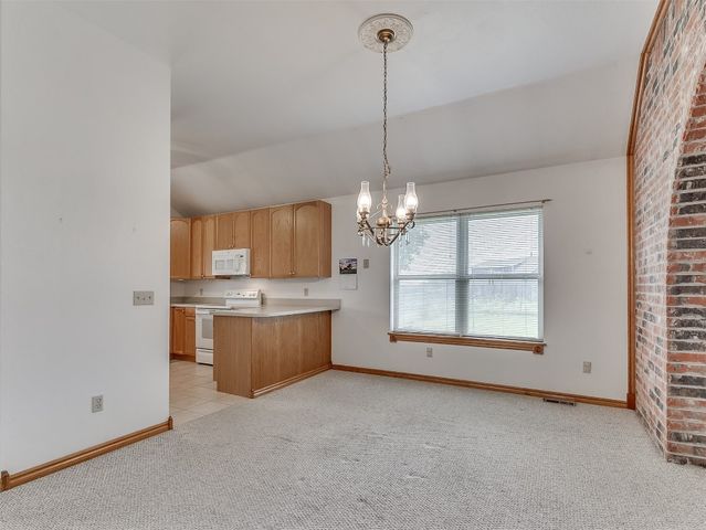 14114 S Pennsylvania Avenue, Edmond, OK 73025