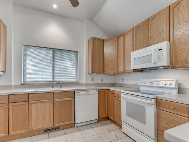 14114 S Pennsylvania Avenue, Edmond, OK 73025