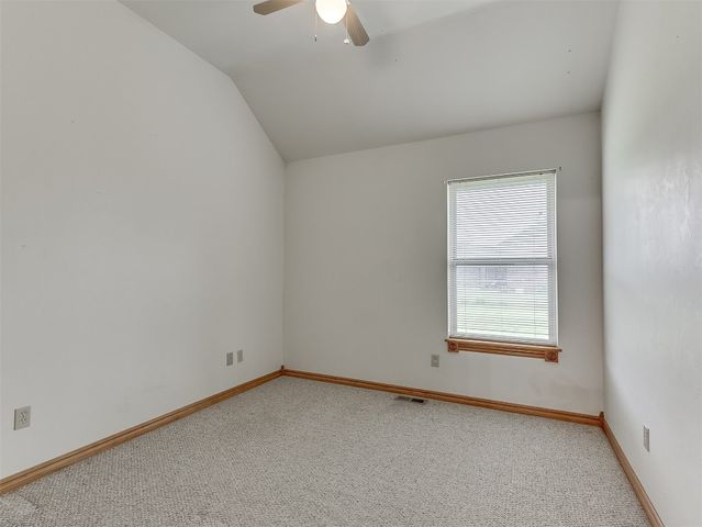 14114 S Pennsylvania Avenue, Edmond, OK 73025