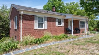 406 Swanson Drive SW, Lenoir, NC 28645