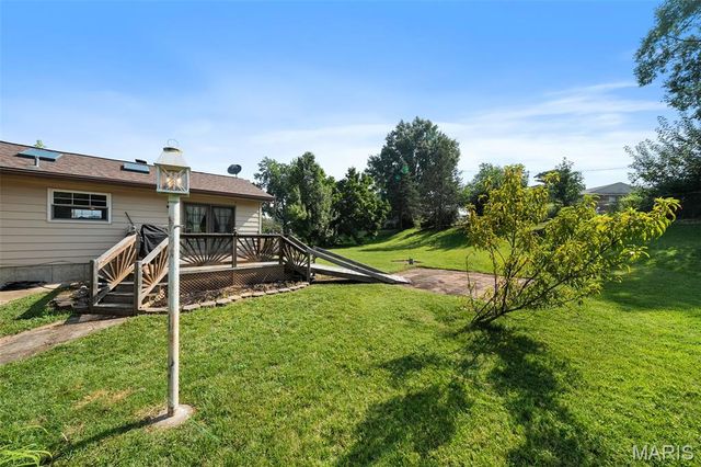 10300 Parkman Drive, St Louis, MO 63123
