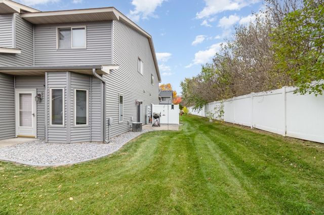 622 2nd Street NW, New Prague, MN 56071