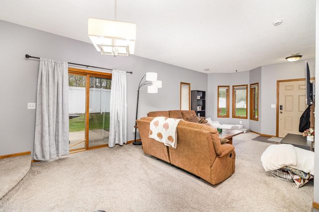 622 2nd Street NW, New Prague, MN 56071