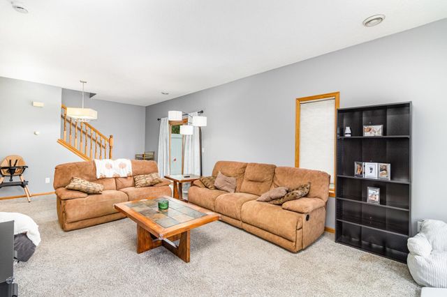 622 2nd Street NW, New Prague, MN 56071