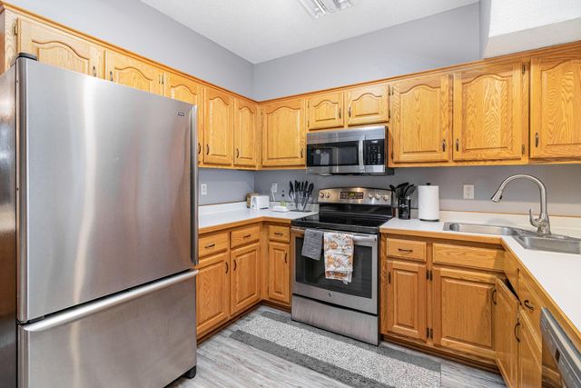 622 2nd Street NW, New Prague, MN 56071