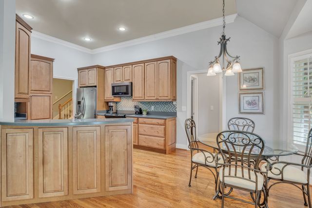 5646 Valley View Rd, Brentwood, TN 37027