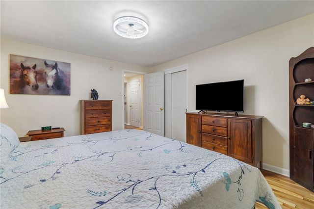 1029 Logan Rd, N Versailles, PA 15137